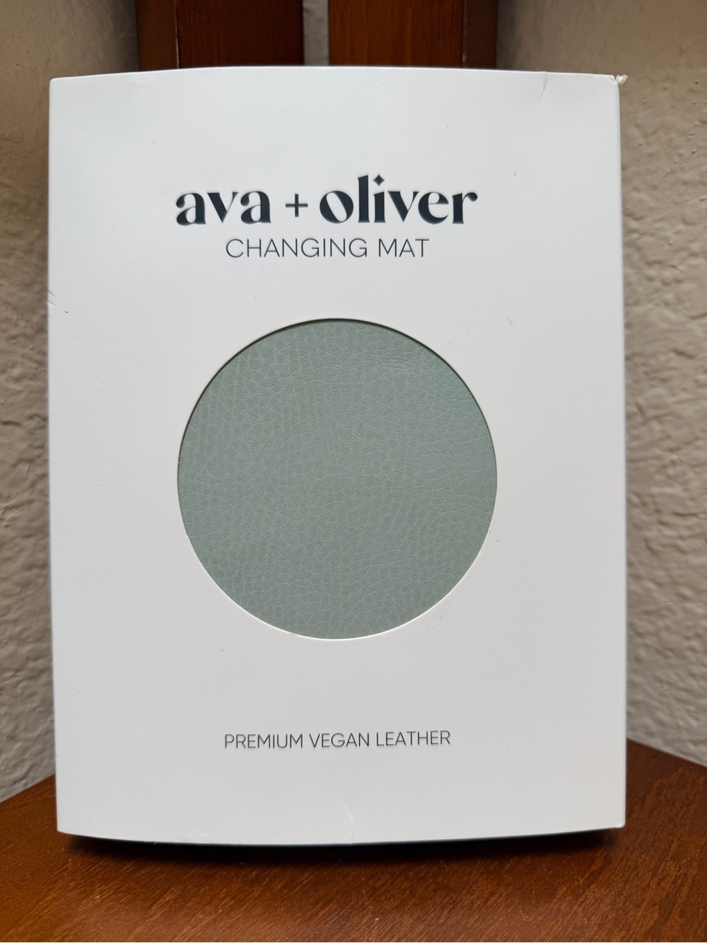 AVA & OLIVER VEGAN LEATHER CHANGING MAT ..